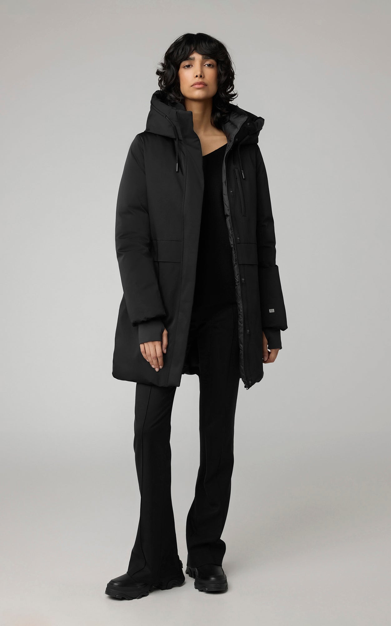 Soia & Kyo＊CAMELIA＊ダウンジャケット Camelia, Slim-fit classic down coat with large hood | Soia