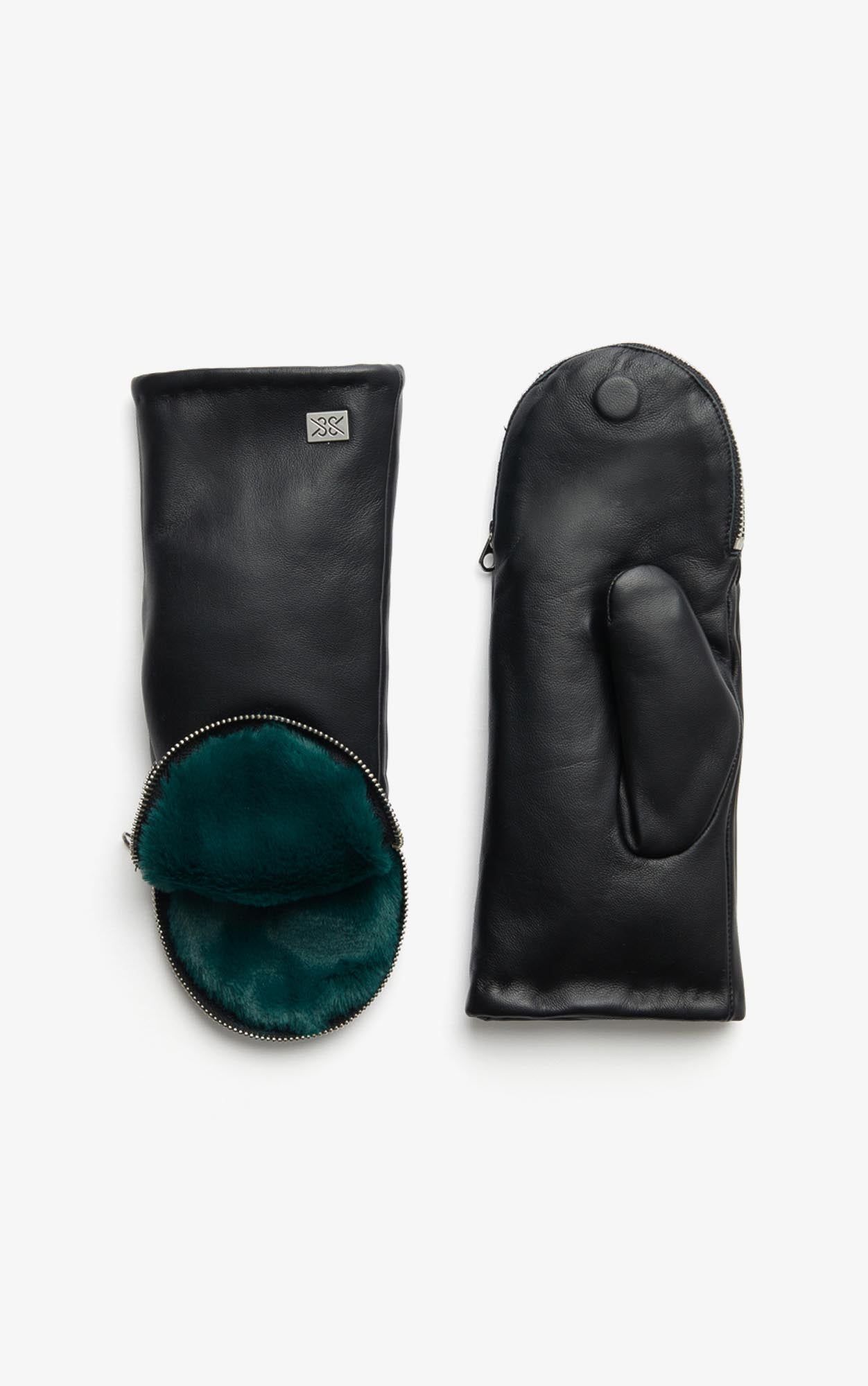 SOLFUC soonerorlater Hairy Gloves 小物